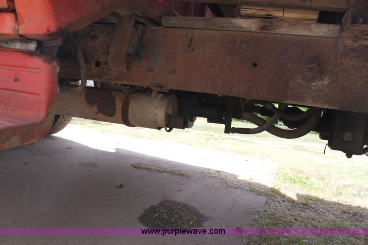 image for item D5417 1963 Chevrolet C60 grain truck