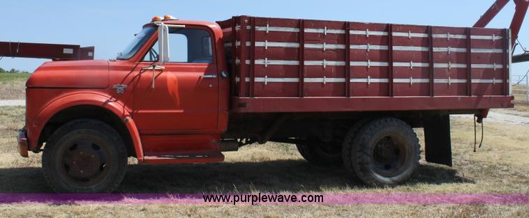 image for item D5427 1967 Chevrolet C50 grain truck