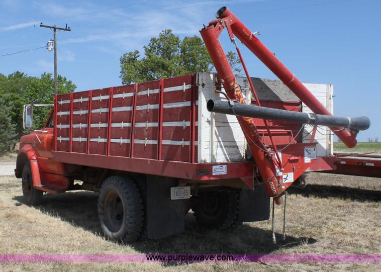 image for item D5427 1967 Chevrolet C50 grain truck