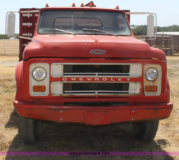 image for item D5427 1967 Chevrolet C50 grain truck