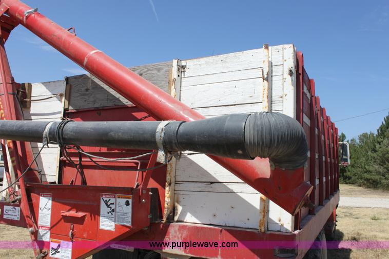 image for item D5427 1967 Chevrolet C50 grain truck