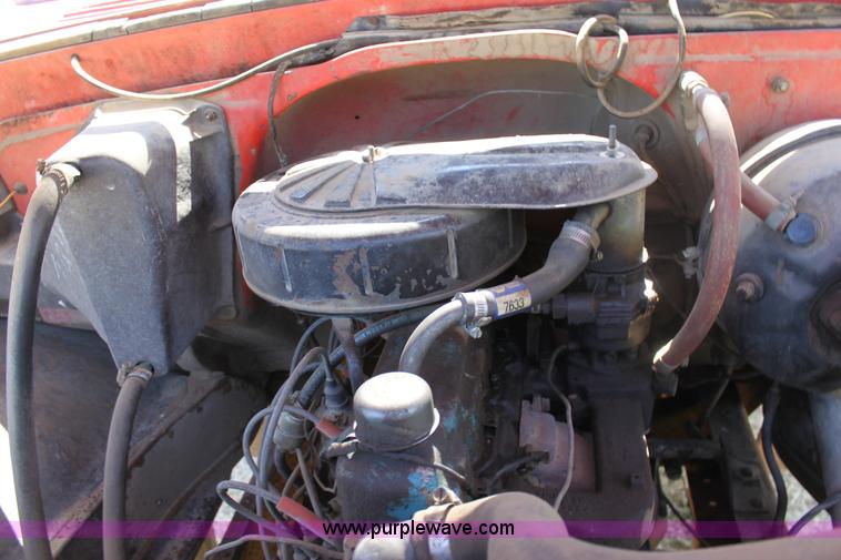 image for item D5427 1967 Chevrolet C50 grain truck