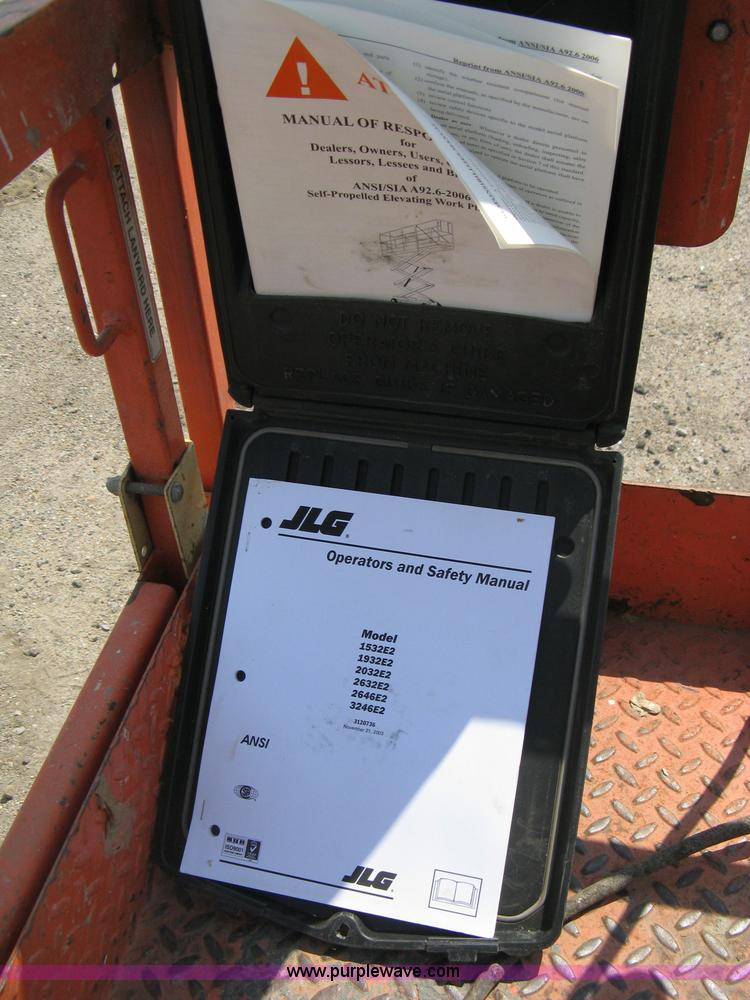 image for item A6464 2001 JLG 2032 E2 electric scissor lift