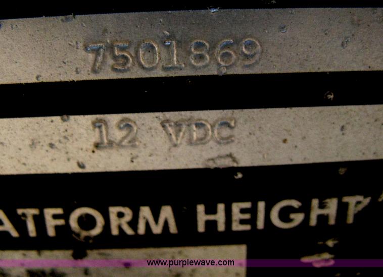 image for item A6465 Mec Handy Herman 24D stationary man lift