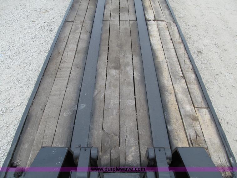 image for item A8430 1984 Hyster triple axle lowboy trailer