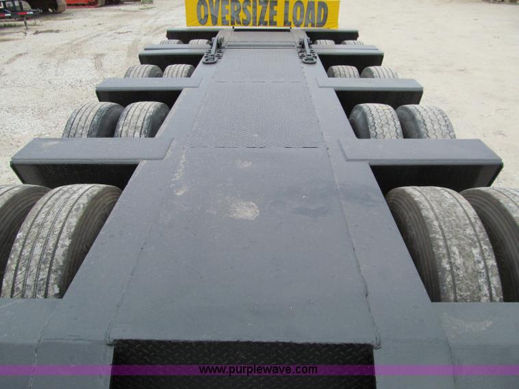 image for item A8430 1984 Hyster triple axle lowboy trailer