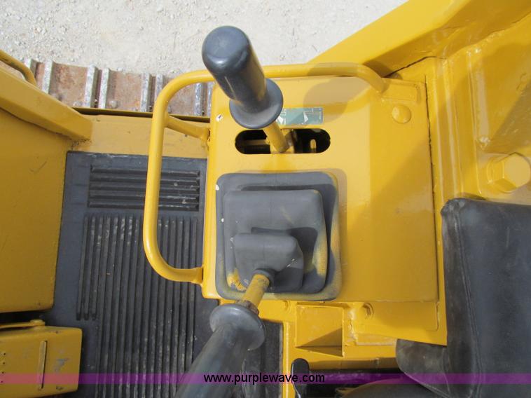 image for item A8431 1987 Caterpillar 963 track loader