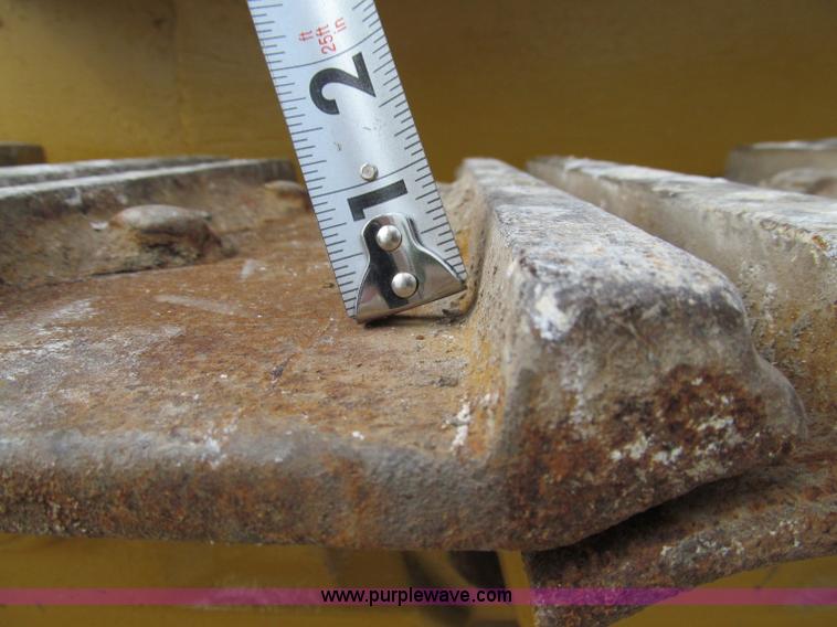 image for item A8431 1987 Caterpillar 963 track loader