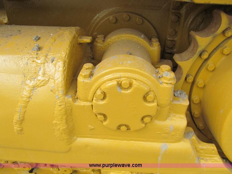 image for item A8431 1987 Caterpillar 963 track loader