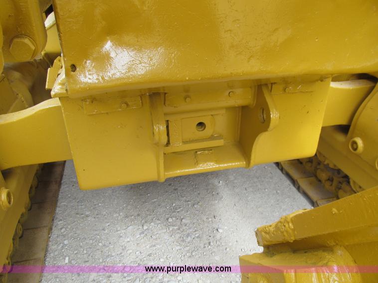 image for item A8431 1987 Caterpillar 963 track loader