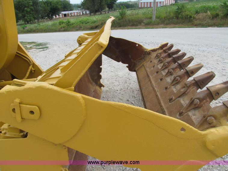 image for item A8431 1987 Caterpillar 963 track loader