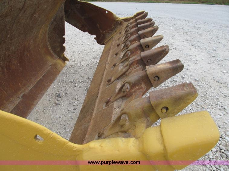 image for item A8431 1987 Caterpillar 963 track loader