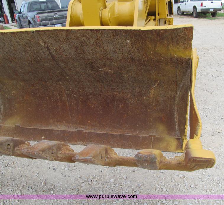 image for item A8431 1987 Caterpillar 963 track loader