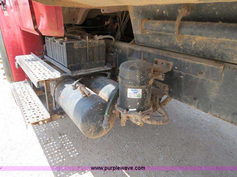 image for item B2424 1998 Freightliner FL80 dump truck