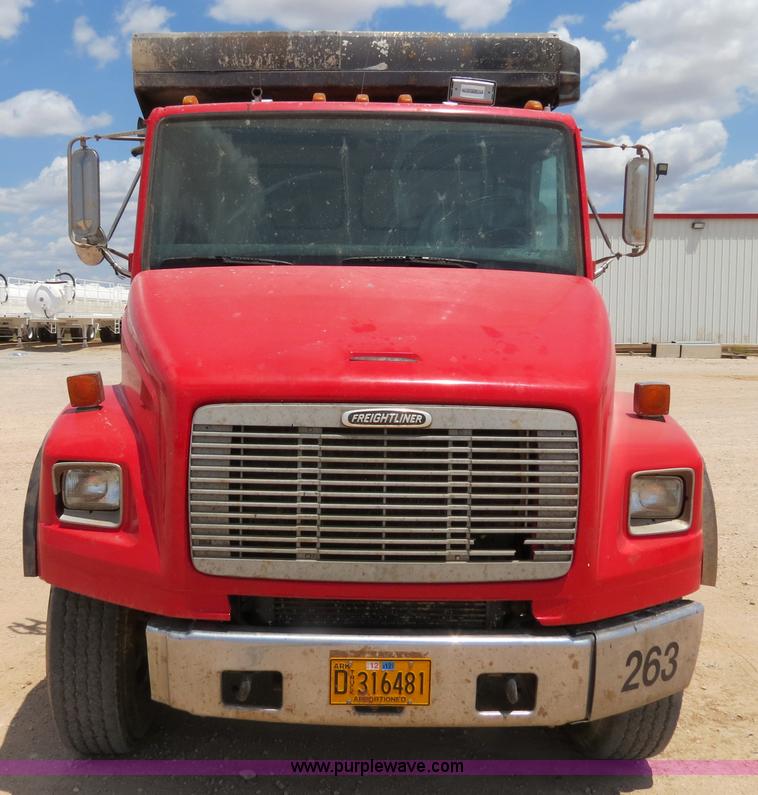 image for item B2425 1998 Freightliner FL80 dump truck