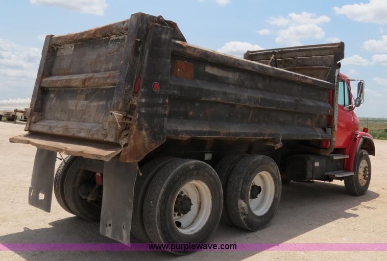 image for item B2425 1998 Freightliner FL80 dump truck