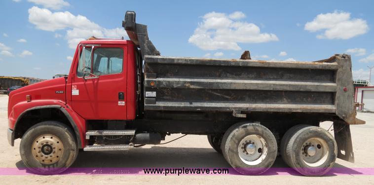 image for item B2425 1998 Freightliner FL80 dump truck