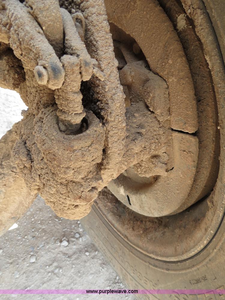 image for item B2425 1998 Freightliner FL80 dump truck