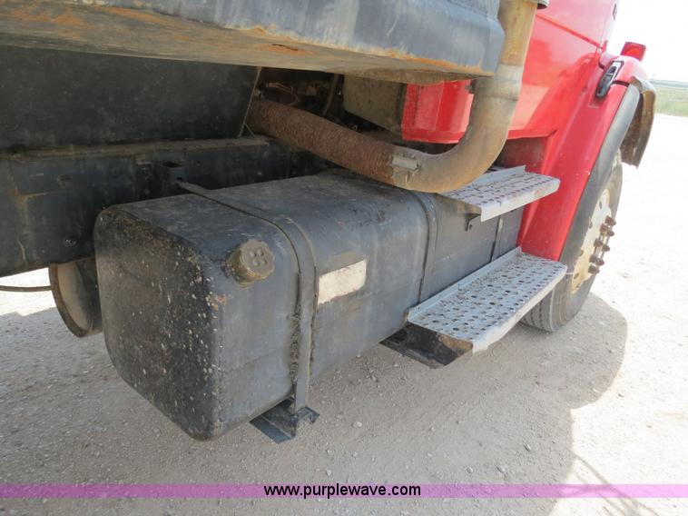 image for item B2425 1998 Freightliner FL80 dump truck