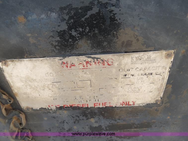 image for item B2425 1998 Freightliner FL80 dump truck