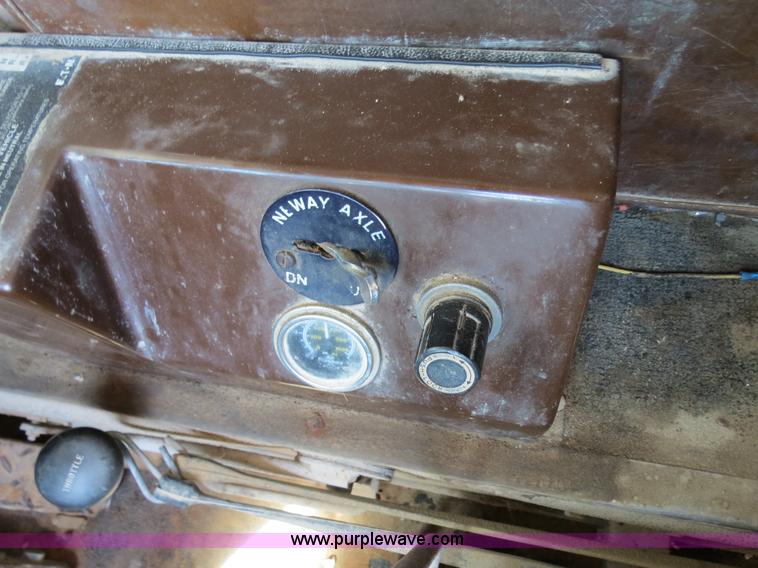 image for item B2440 1993 Advance front discharge concrete mixer truck