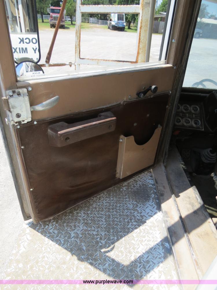 image for item B2441 1994 Advance front discharge concrete mixer truck