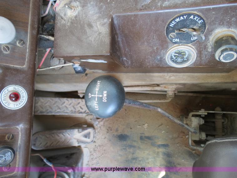 image for item B2441 1994 Advance front discharge concrete mixer truck