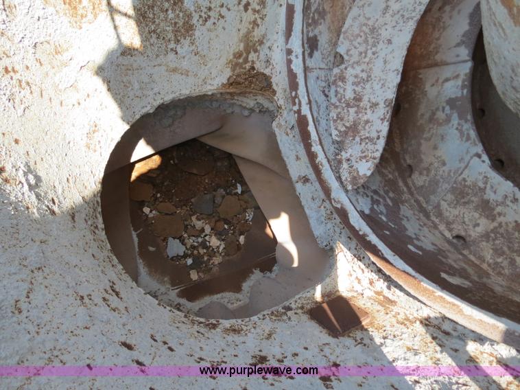 image for item B2441 1994 Advance front discharge concrete mixer truck