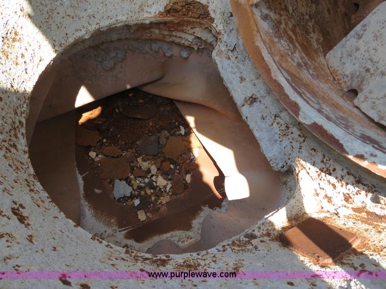 image for item B2441 1994 Advance front discharge concrete mixer truck