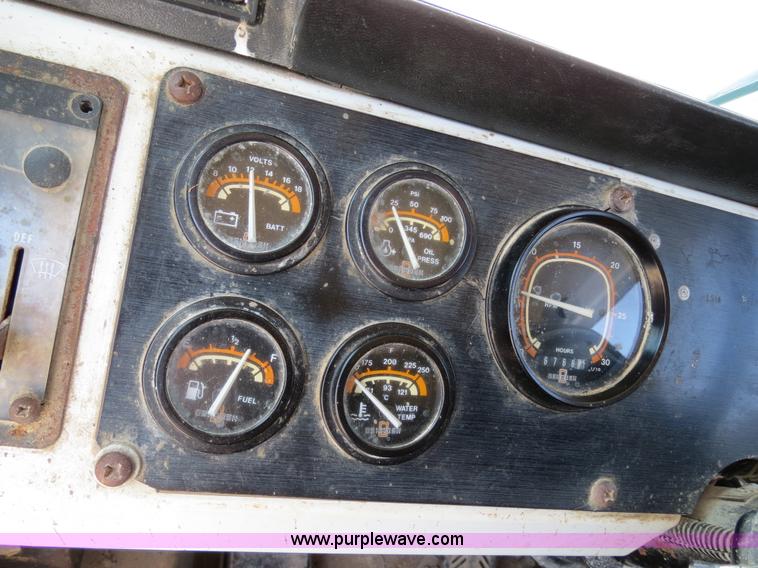 image for item B2442 1996 Oshkosh MPT S2346 front discharge concrete mixer truck