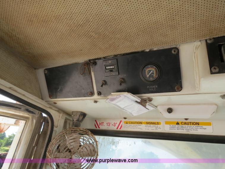 image for item B2442 1996 Oshkosh MPT S2346 front discharge concrete mixer truck