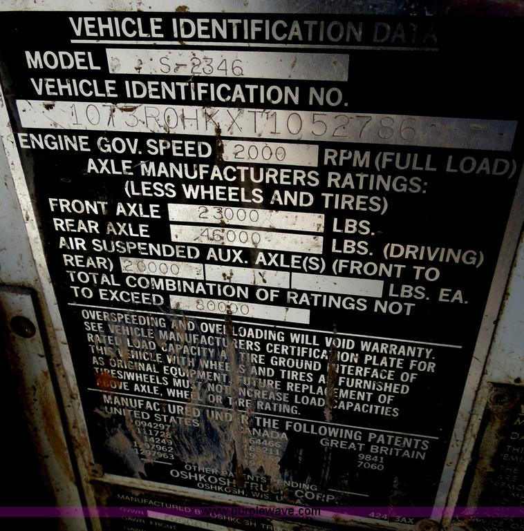 image for item B2442 1996 Oshkosh MPT S2346 front discharge concrete mixer truck