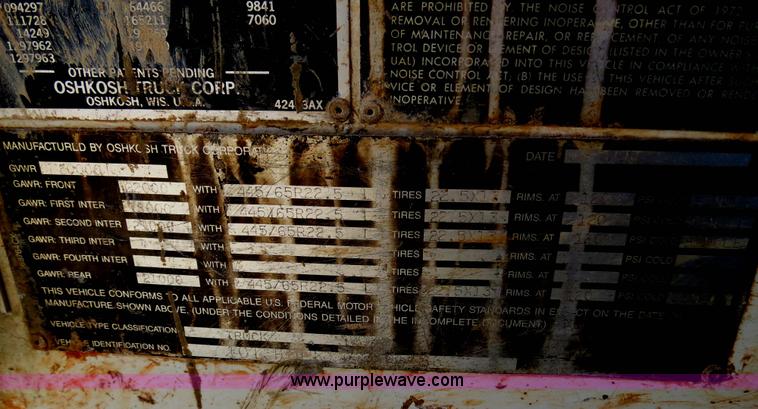 image for item B2442 1996 Oshkosh MPT S2346 front discharge concrete mixer truck