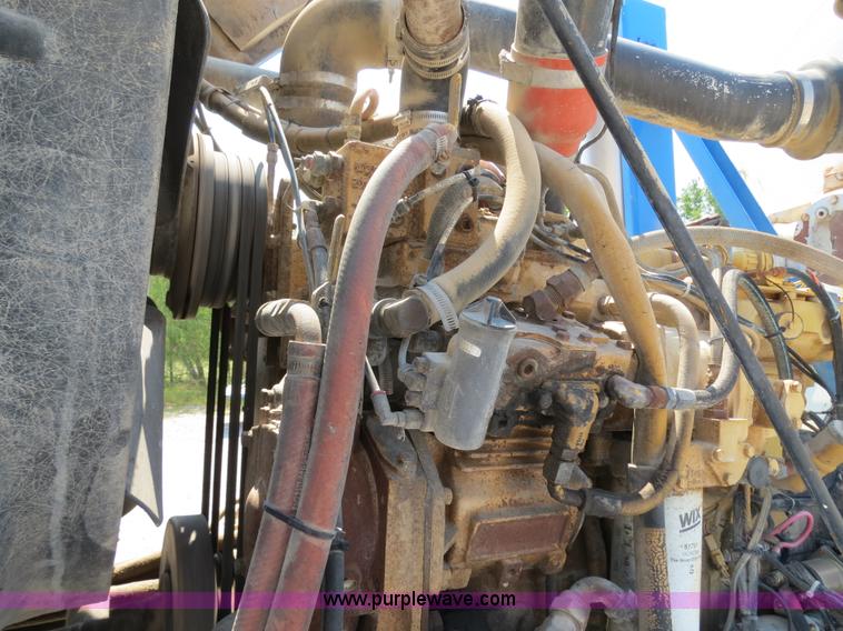 image for item B2442 1996 Oshkosh MPT S2346 front discharge concrete mixer truck