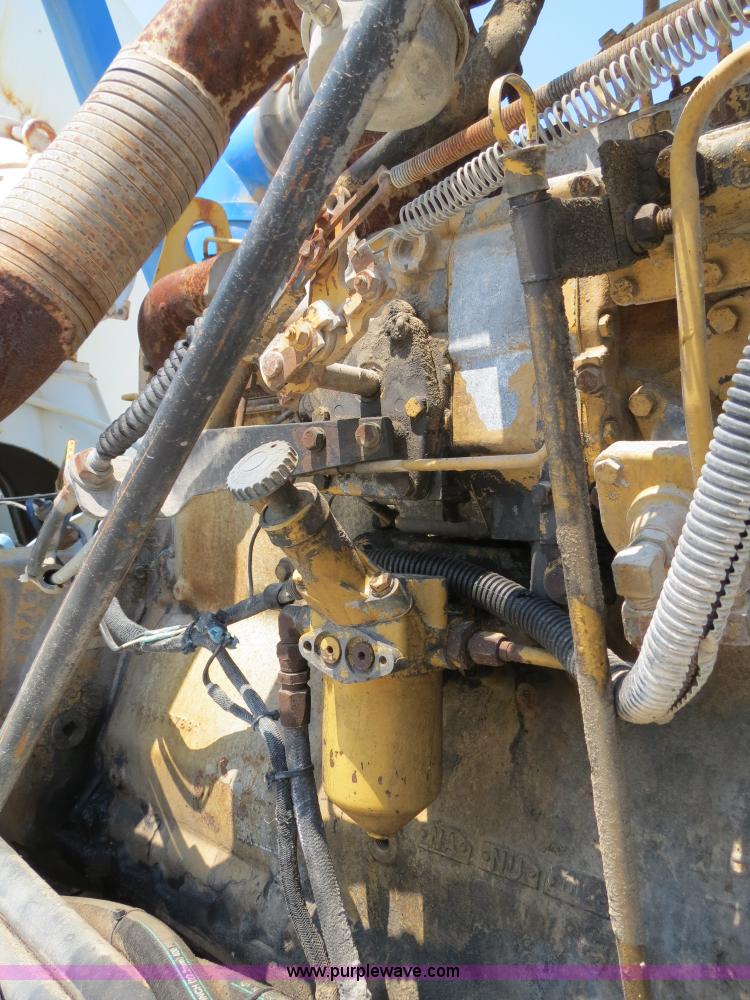 image for item B2442 1996 Oshkosh MPT S2346 front discharge concrete mixer truck