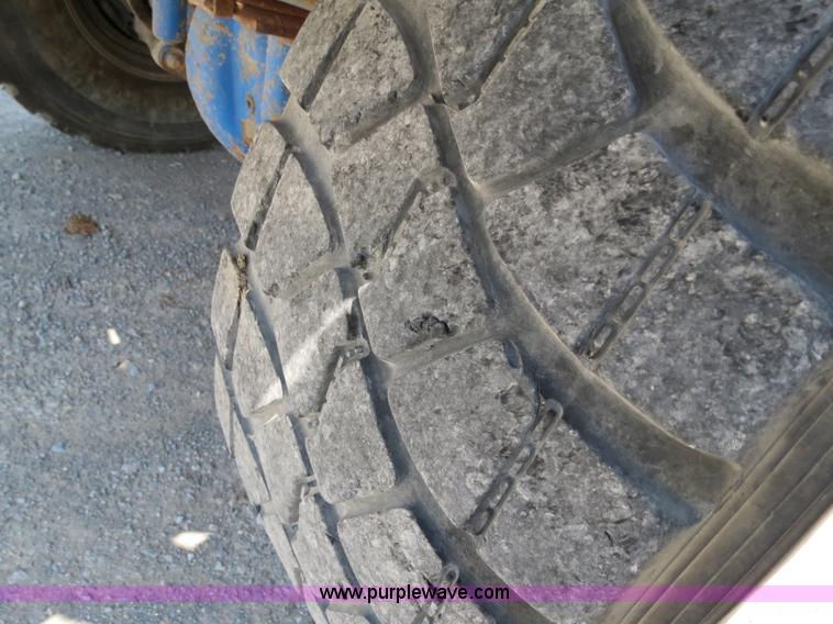 image for item B2442 1996 Oshkosh MPT S2346 front discharge concrete mixer truck