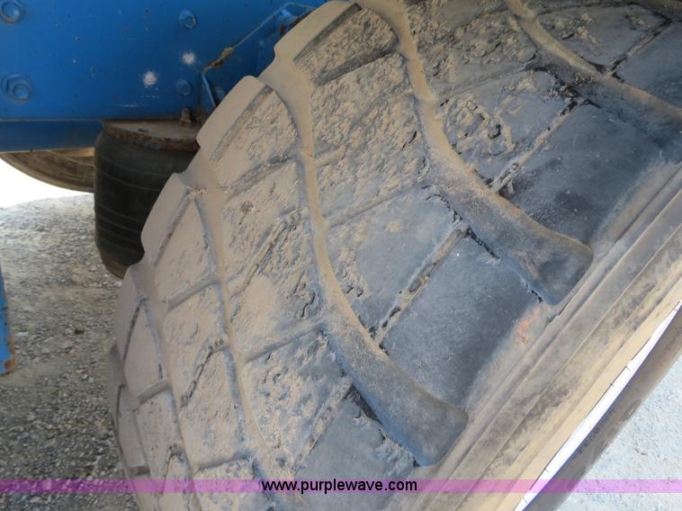 image for item B2442 1996 Oshkosh MPT S2346 front discharge concrete mixer truck