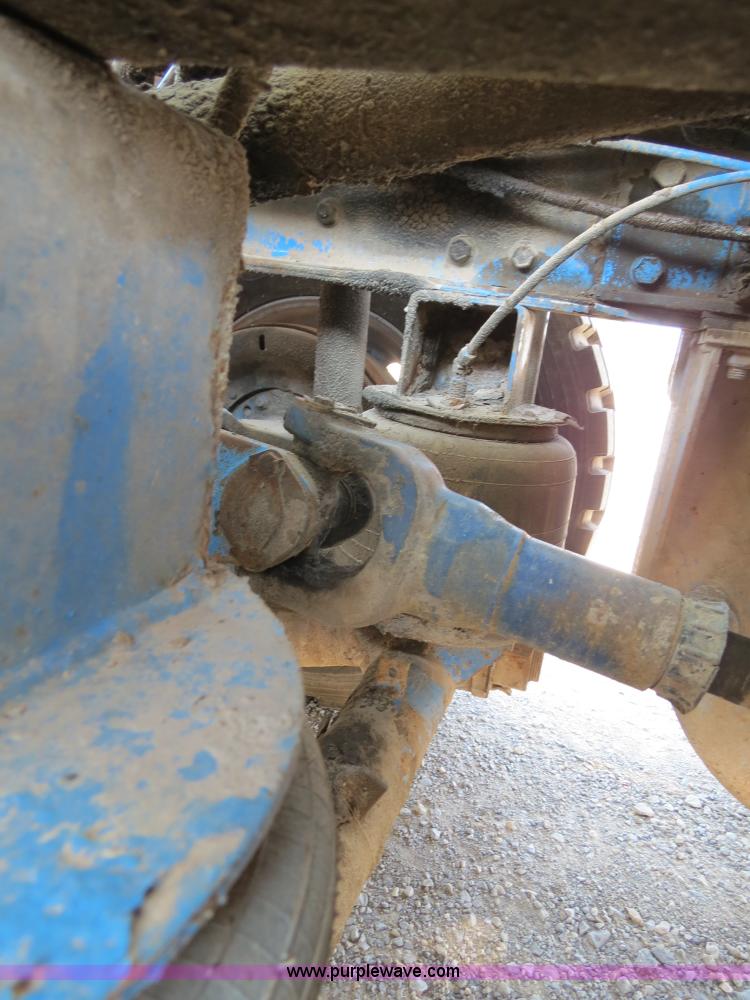 image for item B2442 1996 Oshkosh MPT S2346 front discharge concrete mixer truck