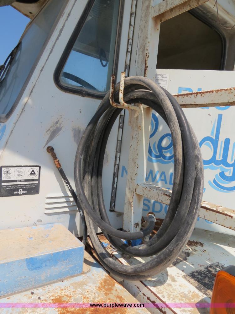 image for item B2442 1996 Oshkosh MPT S2346 front discharge concrete mixer truck