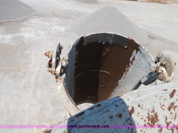 image for item B2442 1996 Oshkosh MPT S2346 front discharge concrete mixer truck