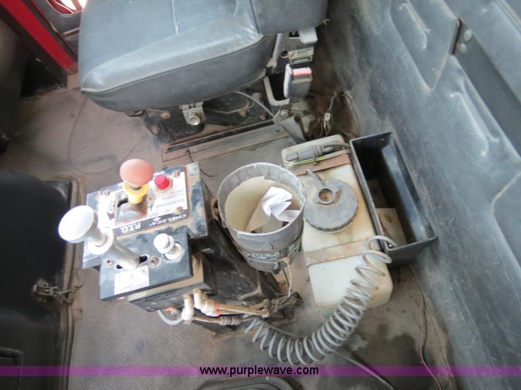 image for item B2443 1994 Volvo White GMC ACL dump truck