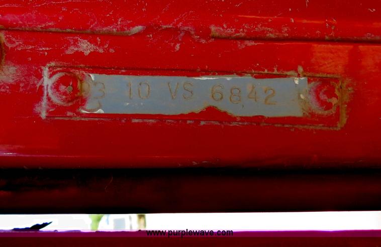 image for item B2443 1994 Volvo White GMC ACL dump truck