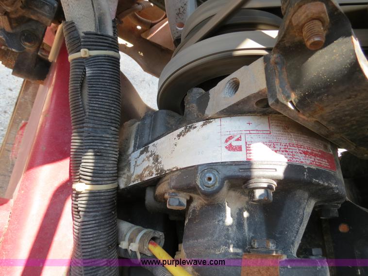 image for item B2443 1994 Volvo White GMC ACL dump truck