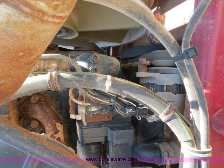 image for item B2443 1994 Volvo White GMC ACL dump truck