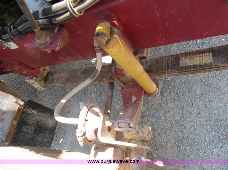 image for item B2443 1994 Volvo White GMC ACL dump truck