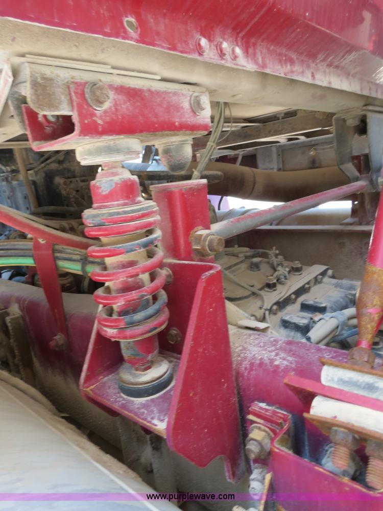 image for item B2443 1994 Volvo White GMC ACL dump truck