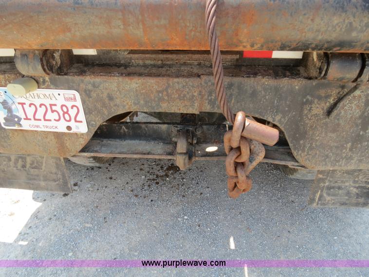 image for item B2444 1981 Ford F600 winch truck