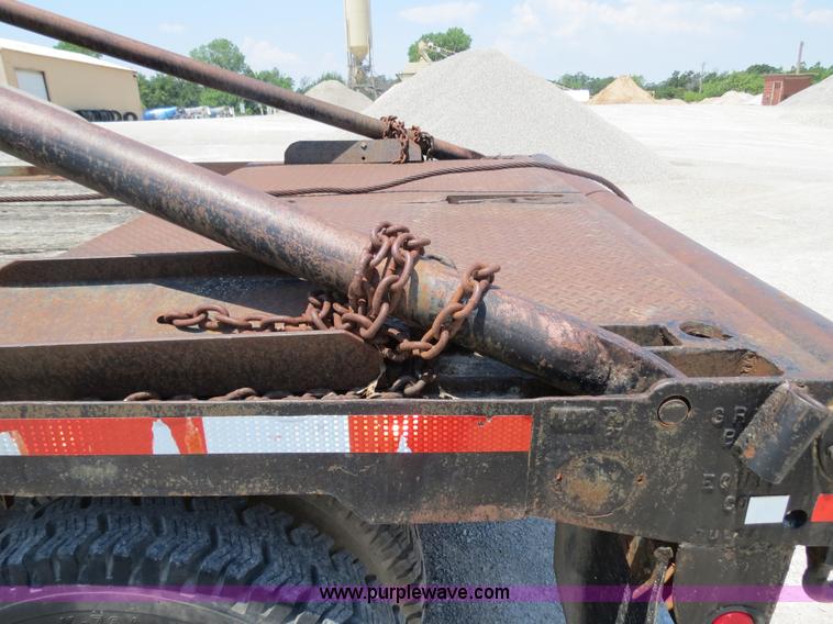 image for item B2444 1981 Ford F600 winch truck