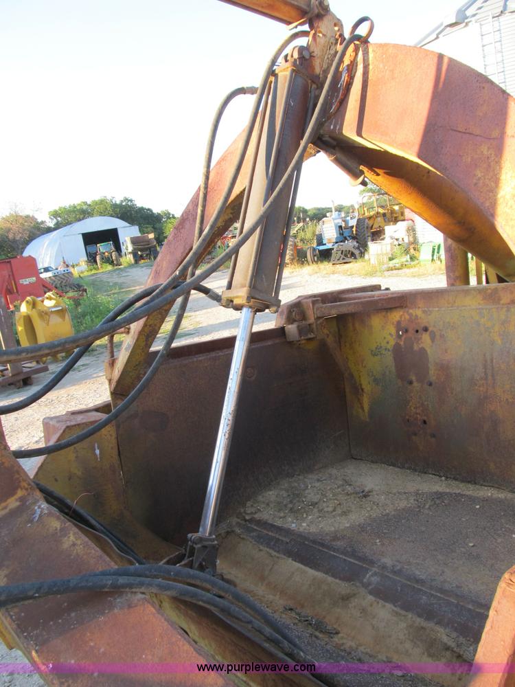 image for item B2766 Letourneau D 5.5 yd. pull behind scraper