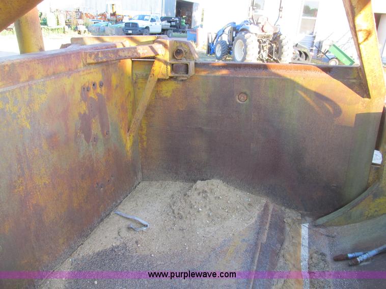 image for item B2766 Letourneau D 5.5 yd. pull behind scraper